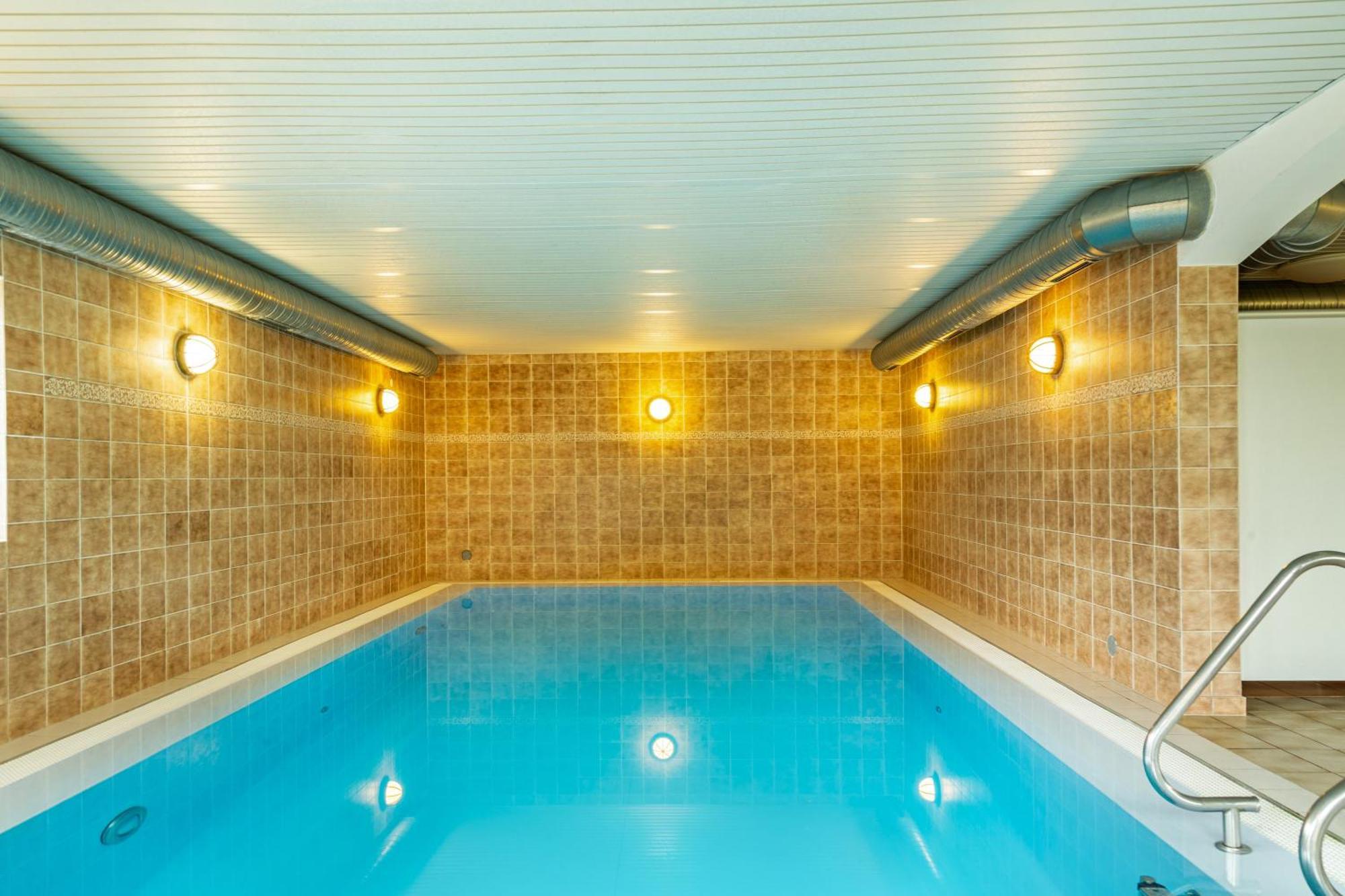 Komfortwohnung Mit Pool Und Sauna 하우젠베르크 외부 사진